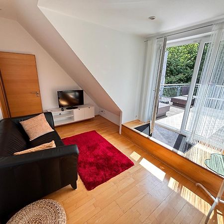 Messe, Uniklinikum, Grugapark - Charmante Wohnung Mit Dachterrasse In Guter Lage 埃森 外观 照片