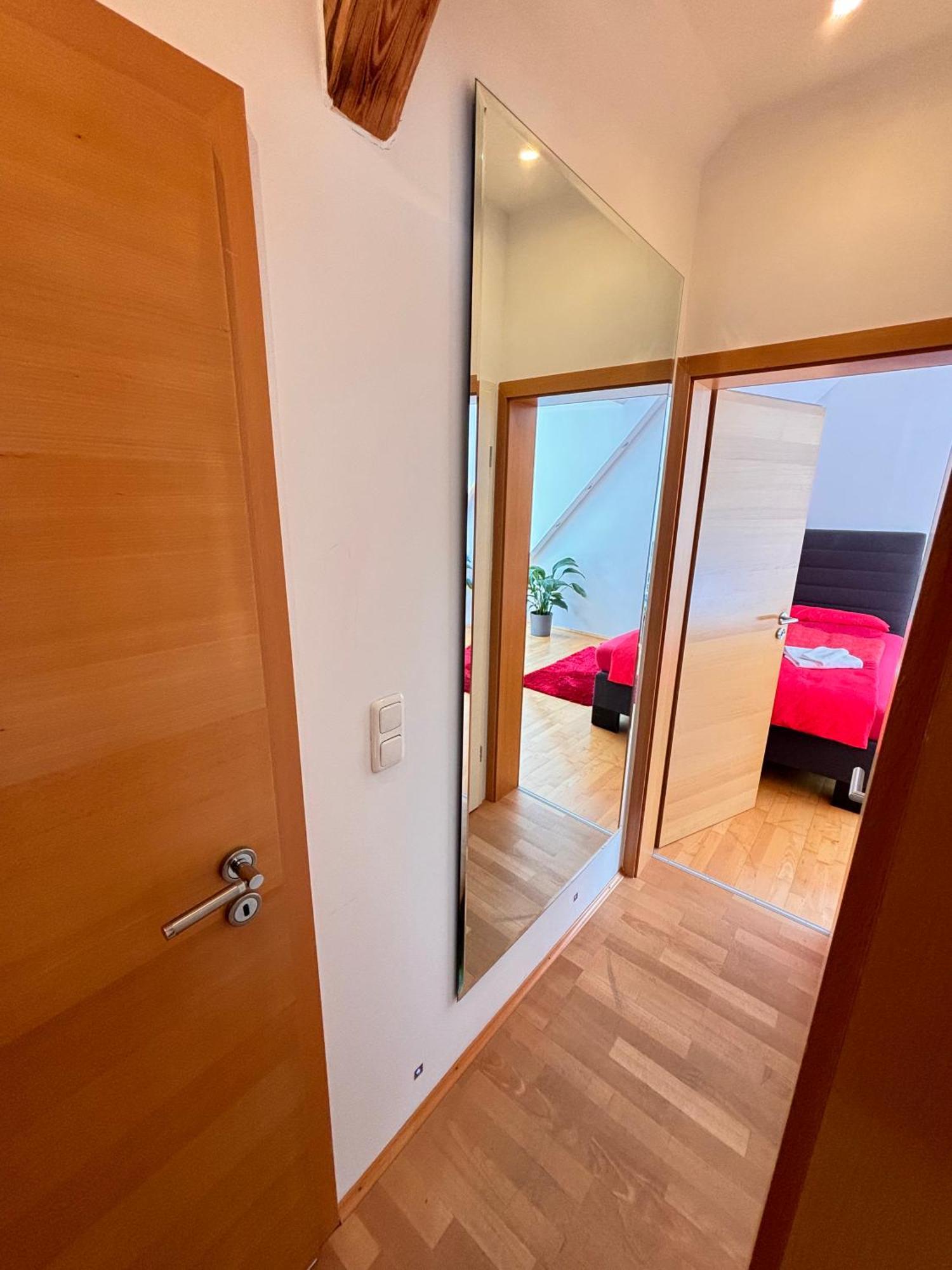 Messe, Uniklinikum, Grugapark - Charmante Wohnung Mit Dachterrasse In Guter Lage 埃森 外观 照片